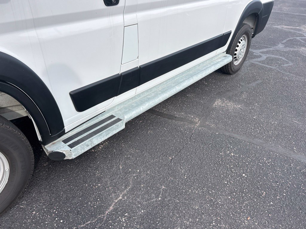 Used 2025 RAM ProMaster 2500 w/ U-Haul Equipment Group FWD image 5