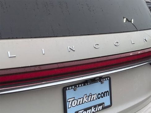 Used 2023 Lincoln Aviator Reserve w/ Equipment Group 201A image 28