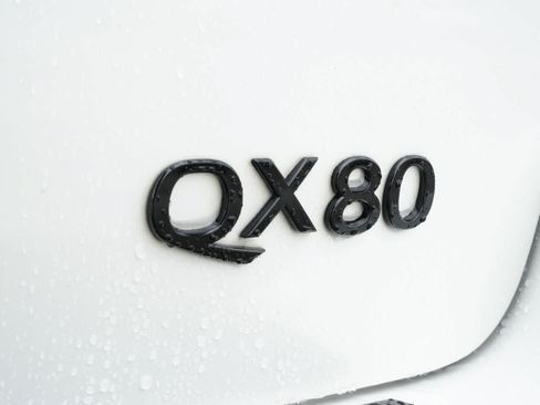 Certified 2023 INFINITI QX80 Sensory w/ All-Season Package RWD image 19