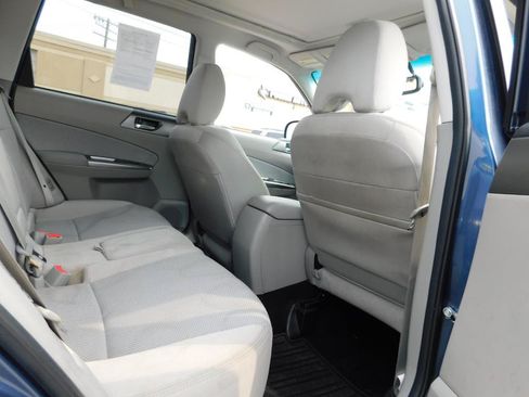 Used 2013 Subaru Forester 2.5X Premium AWD/4WD image 13