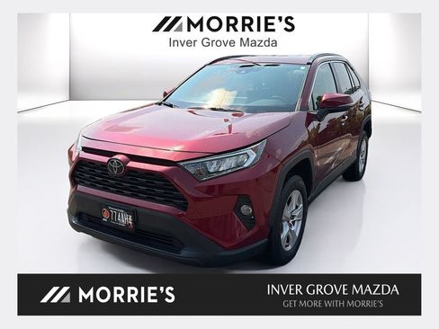 Used 2021 Toyota RAV4 XLE w/ XLE Grade Weather Package AWD/4WD image 1