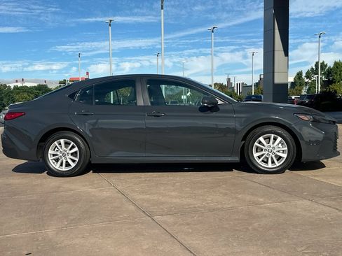 Used 2025 Toyota Camry LE FWD image 3
