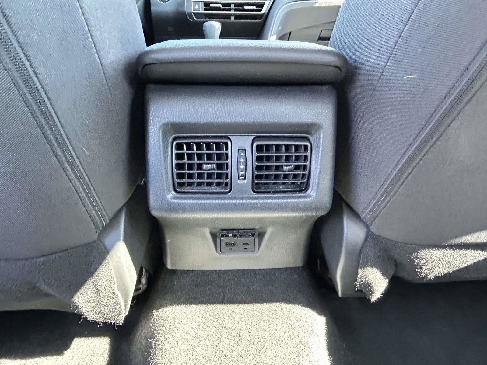 Used 2025 Toyota Camry LE FWD image 10