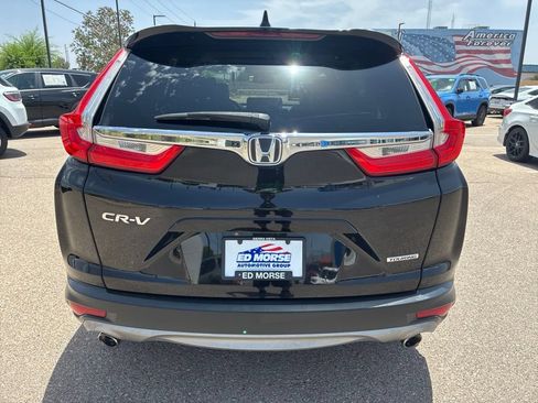 Used 2017 Honda CR-V Touring image 4