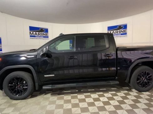 Used 2023 GMC Sierra 1500 Elevation w/ LPO, Elevation Black Package AWD/4WD image 7