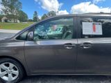 Used 2011 Toyota Sienna LE image 3