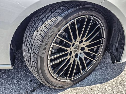 Used 2023 Mercedes-Benz C 300 4MATIC Sedan image 7