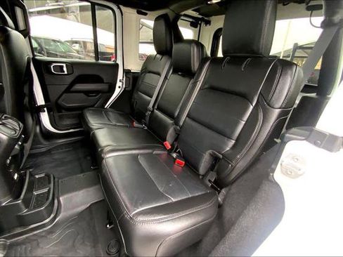 Certified 2021 Jeep Wrangler Unlimited Sahara image 16