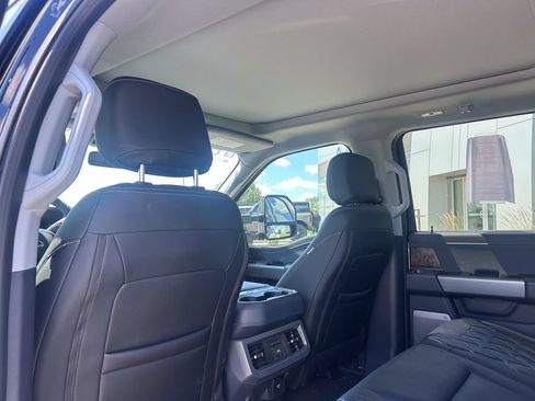 Used 2026 Ford F250 Lariat w/ Black Appearance Package AWD/4WD image 15