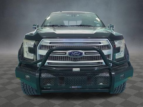 Used 2015 Ford F150 Platinum w/ Equipment Group 701A Luxury AWD/4WD image 3