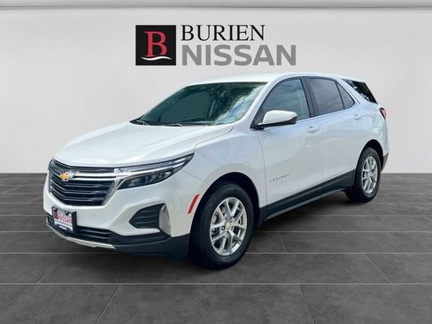 Used 2024 Chevrolet Equinox LT AWD/4WD image 1