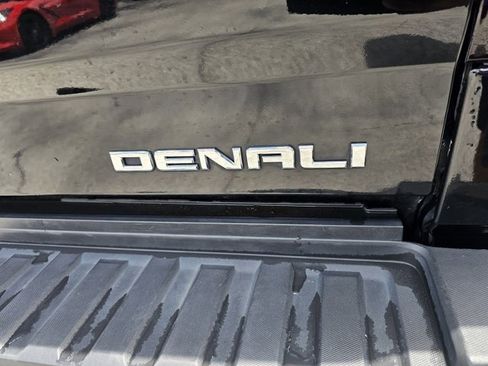 Used 2018 GMC Sierra 3500 Denali w/ Duramax Plus Package image 7