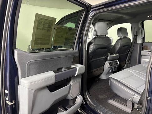 Used 2022 Ford F150 Lariat w/ Equipment Group 502A High image 29