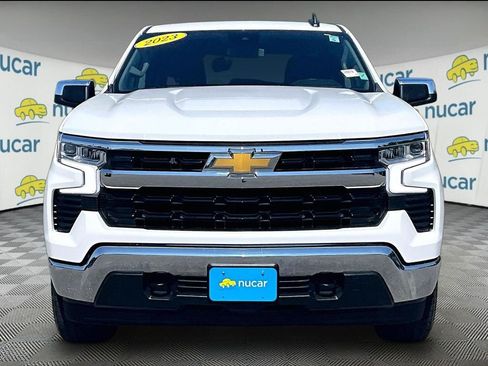 Used 2023 Chevrolet Silverado 1500 LT AWD/4WD image 2