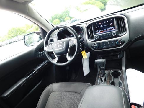 Used 2016 GMC Canyon SLE w/ Trailering Package AWD/4WD image 6