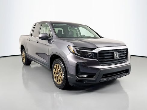 Certified 2023 Honda Ridgeline RTL image 3