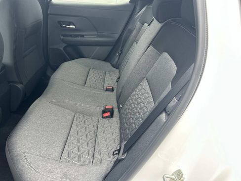 New 2026 Nissan Kicks SV w/ Cold Weather Package FWD image 17