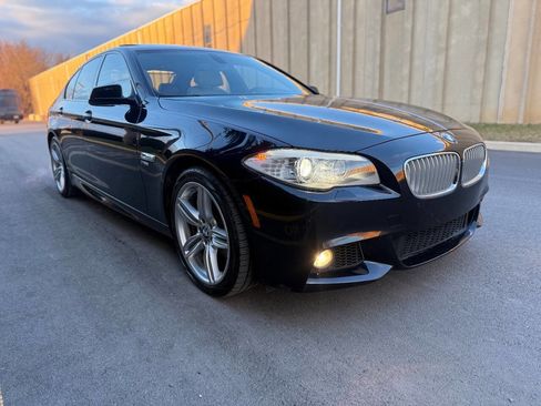 Used 2012 BMW 550i xDrive Sedan image 3