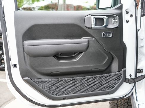 New 2026 Jeep Gladiator Mojave image 34