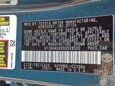 Used 2025 Toyota Camry SE FWD image 26