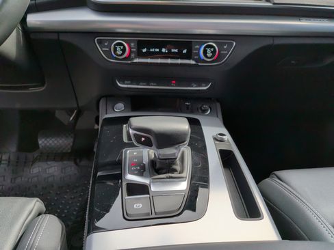 Certified 2023 Audi Q5 2.0T Premium Plus w/ Premium Plus Package image 29