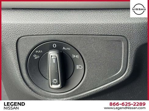 Used 2023 Volkswagen Atlas Cross Sport SE w/ Panoramic Sunroof Package image 18