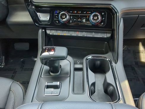 Used 2025 GMC Sierra 1500 AT4 w/ AT4 Premium Package image 21