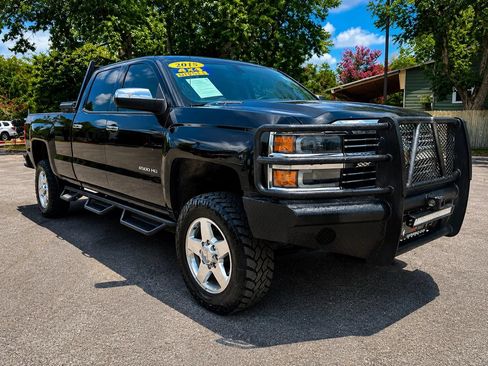 Used 2015 Chevrolet Silverado 2500 W/T w/ WT Fleet Convenience Package AWD/4WD image 4