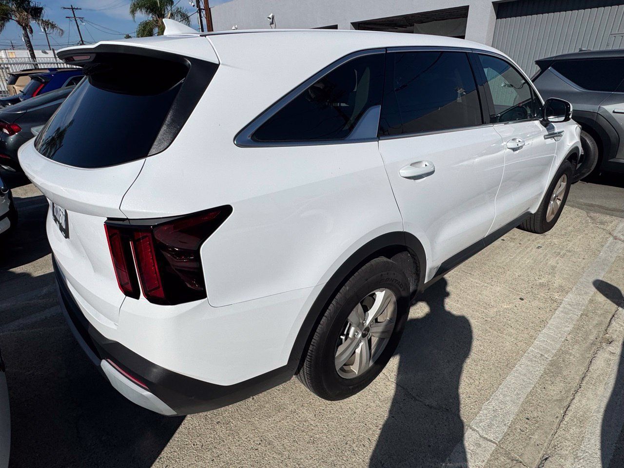 Certified 2026 Kia Sorento LX FWD image 3