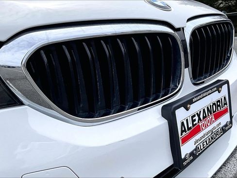 Used 2018 BMW 530i xDrive image 28