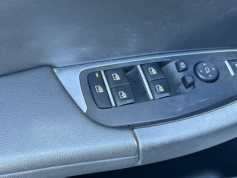 Used 2019 BMW X3 sDrive30i w/ M Sport Package image 11