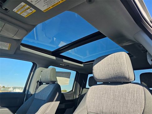 New 2026 Ford F250 XLT w/ XLT Premium Package image 30