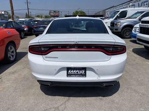 Used 2023 Dodge Charger SXT RWD image 9