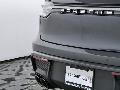 New 2026 Porsche Macan Turbo AWD/4WD image 38