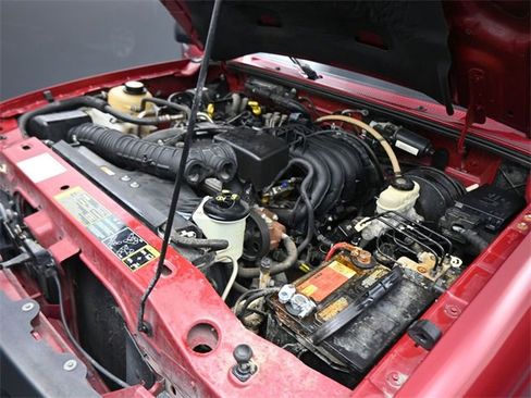 Used 2006 Ford Ranger XLT image 10