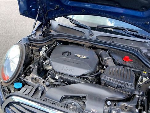 Used 2018 MINI Cooper 4-Door Hardtop image 30