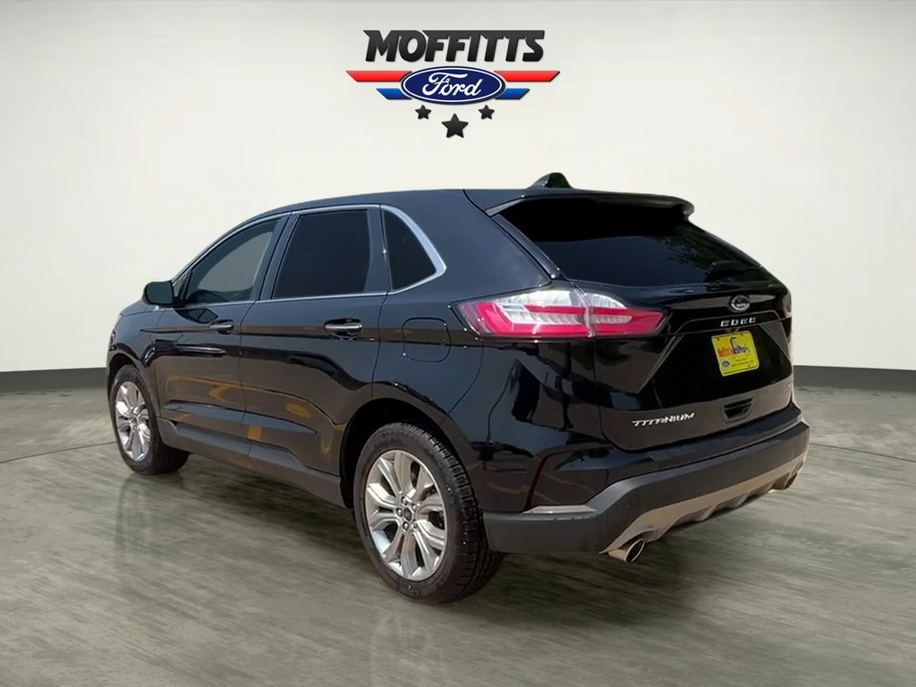 Used 2024 Ford Edge Titanium AWD/4WD image 3