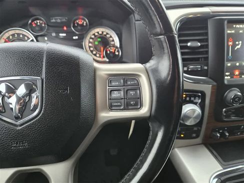 Used 2019 RAM 1500 Laramie image 11