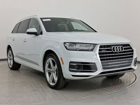 Used 2019 Audi Q7 3.0T Prestige w/ Prestige Package image 7