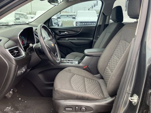 Used 2019 Chevrolet Equinox LT w/ Sun & Navigation Package image 26