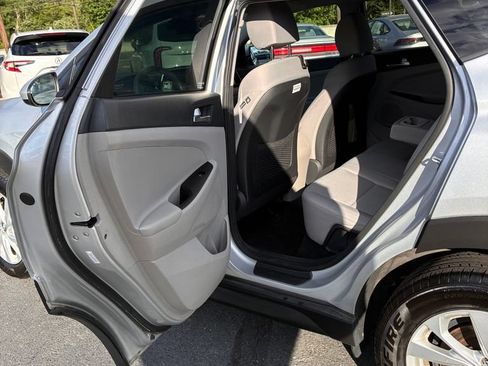 Used 2019 Hyundai Tucson SE AWD/4WD image 18