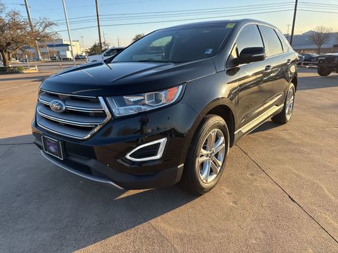Used 2017 Ford Edge SEL w/ Equipment Group 201A image 3