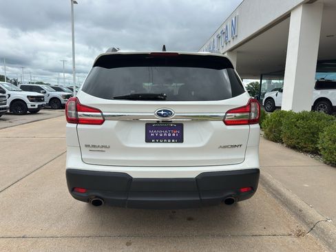 Used 2022 Subaru Ascent Premium AWD/4WD image 6