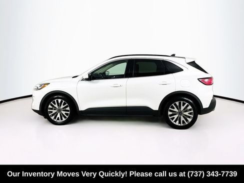 Used 2020 Ford Escape Titanium w/ Titanium Premium Package 2.0 FWD image 4