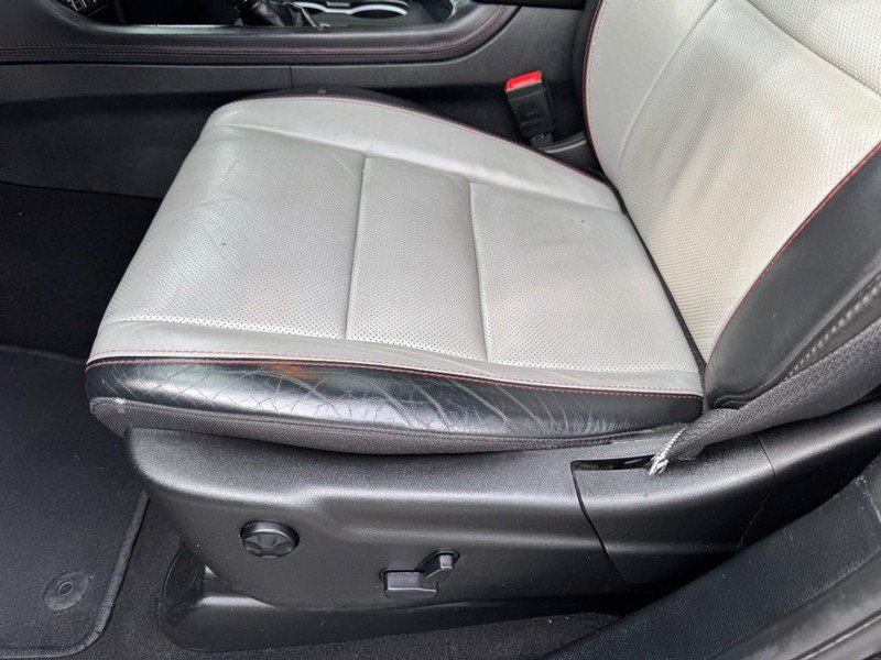 Used 2024 Dodge Durango GT AWD/4WD image 16