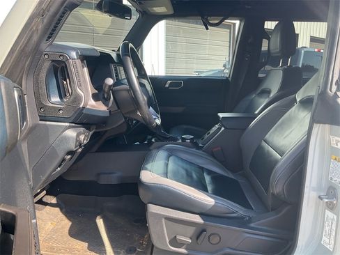 Used 2021 Ford Bronco Outer Banks image 16