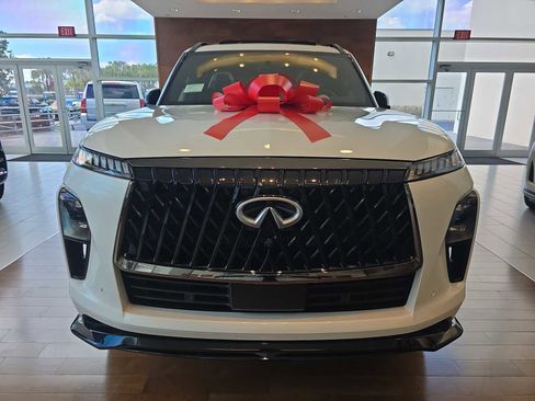 New 2026 INFINITI QX80 4WD w/ Sport Exterior Package image 2