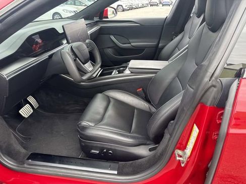 Used 2021 Tesla Model S Plaid image 18