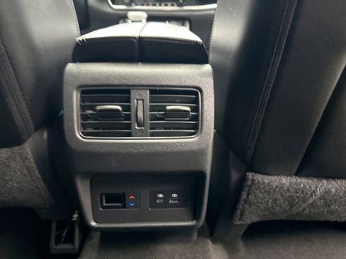 Used 2023 Nissan Rogue SL w/ SL Premium Package image 20