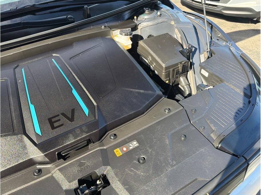 Used 2022 Hyundai Ioniq 5 SEL RWD image 32